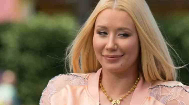 Iggy Azalea iddiaları kabul etmiyor.