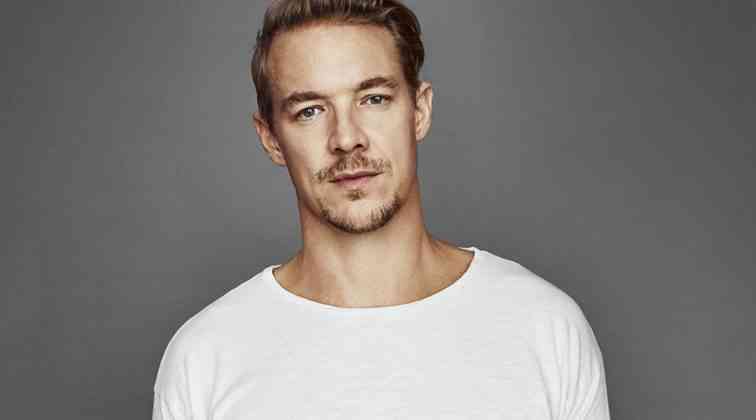 Diplo'dan yeni bir proje.