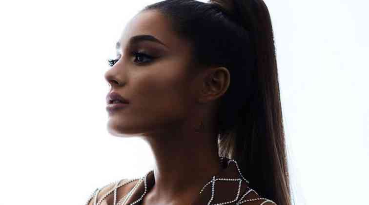 Son rekor Ariana Grande'den geldi.