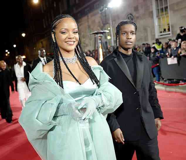 Rihanna ve Asap Rocky sevgili mi?